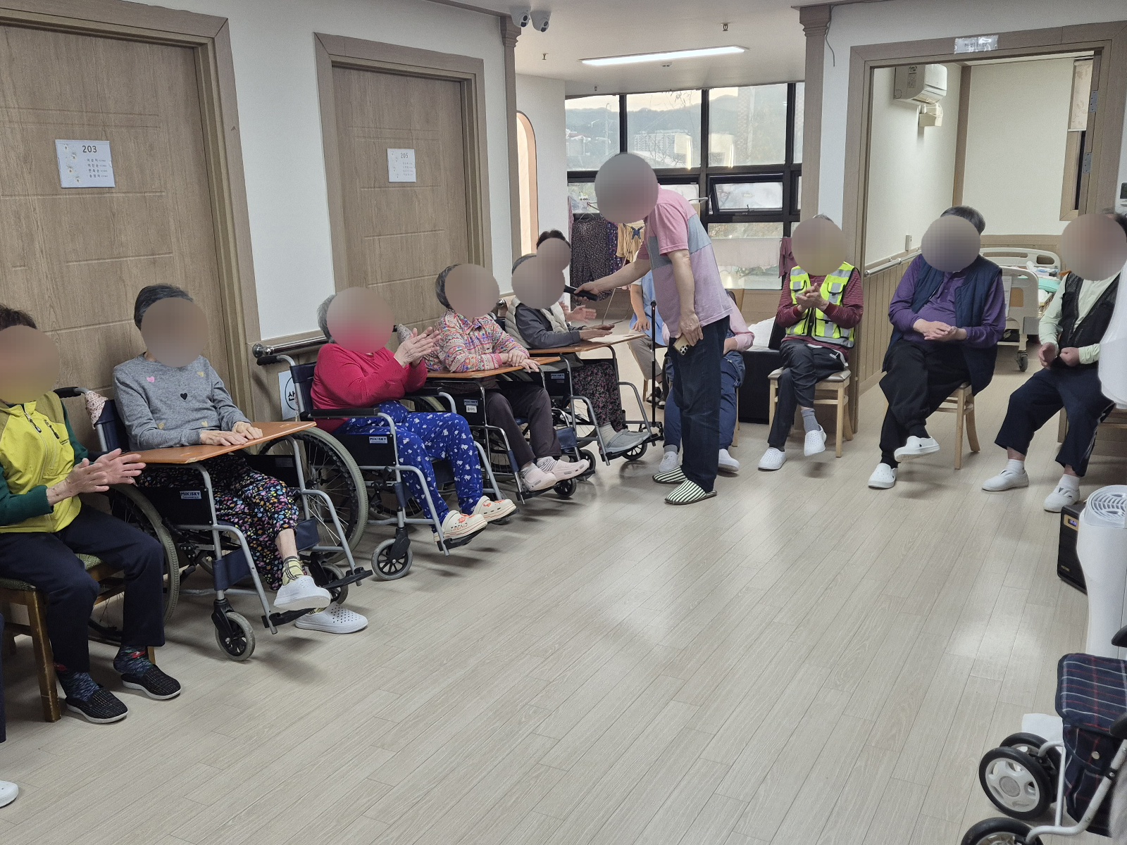 1794442064_0p7aedn6_e9cbd8c33a48d1a3b2cdf0dec0d2ca89d2b88278.jpg 이미지크게보기