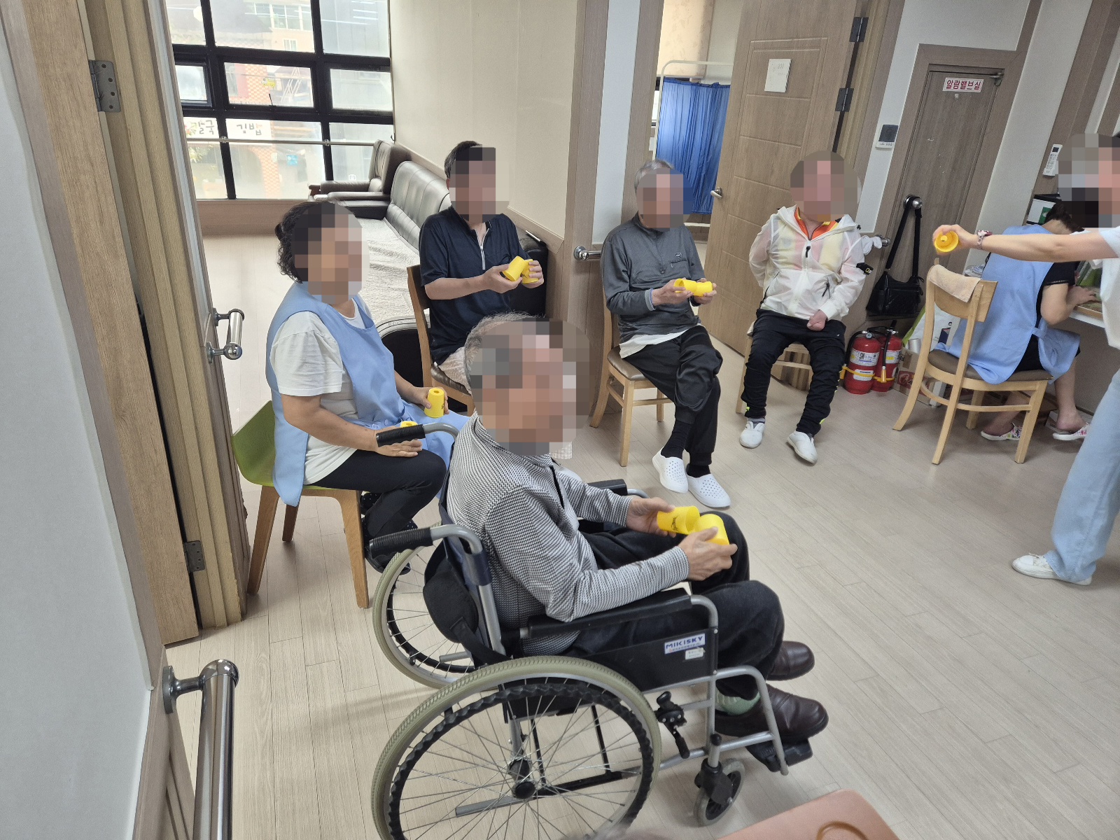 1794442064_7BDy68bP_b8e2cd8b39229703cd433be73bb5a1c0942382ac.jpg 이미지크게보기