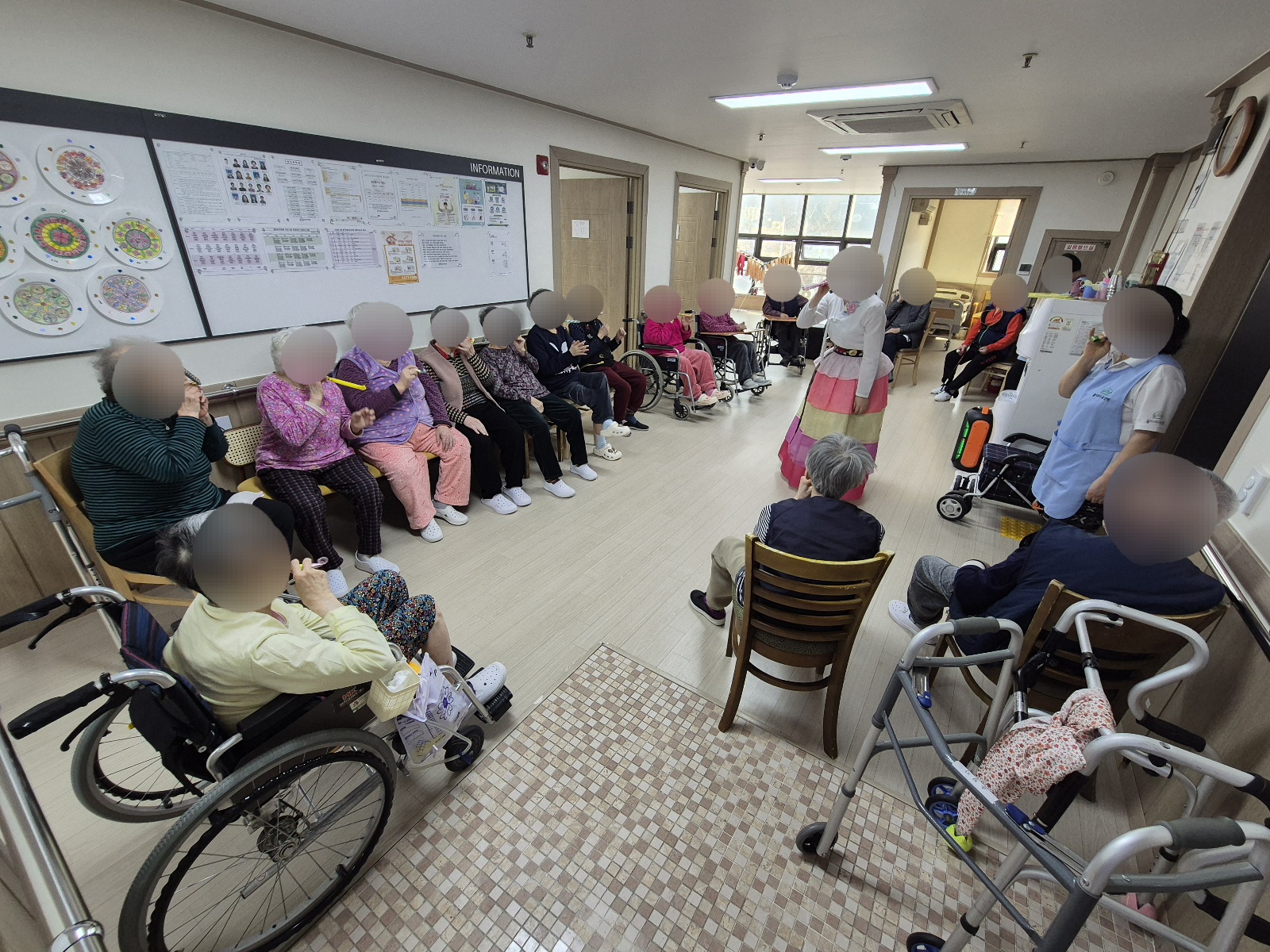 1794442064_7PQNWZh2_2bce06bdf38989032c76fc91501b4328ee8c6fbf.jpg 이미지크게보기