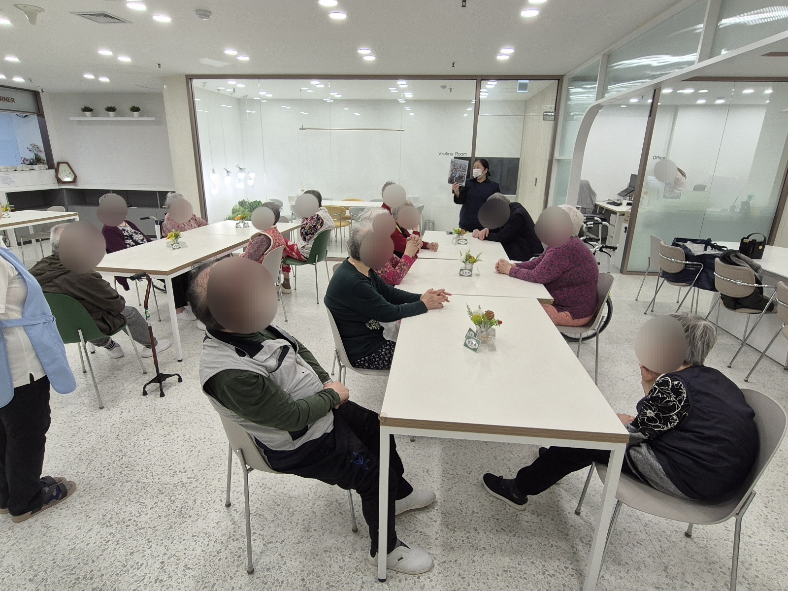 1794442064_A9KJDVEL_4536b65720ce1fb95b12667fac8c8ddcc214cd58.jpg 이미지크게보기