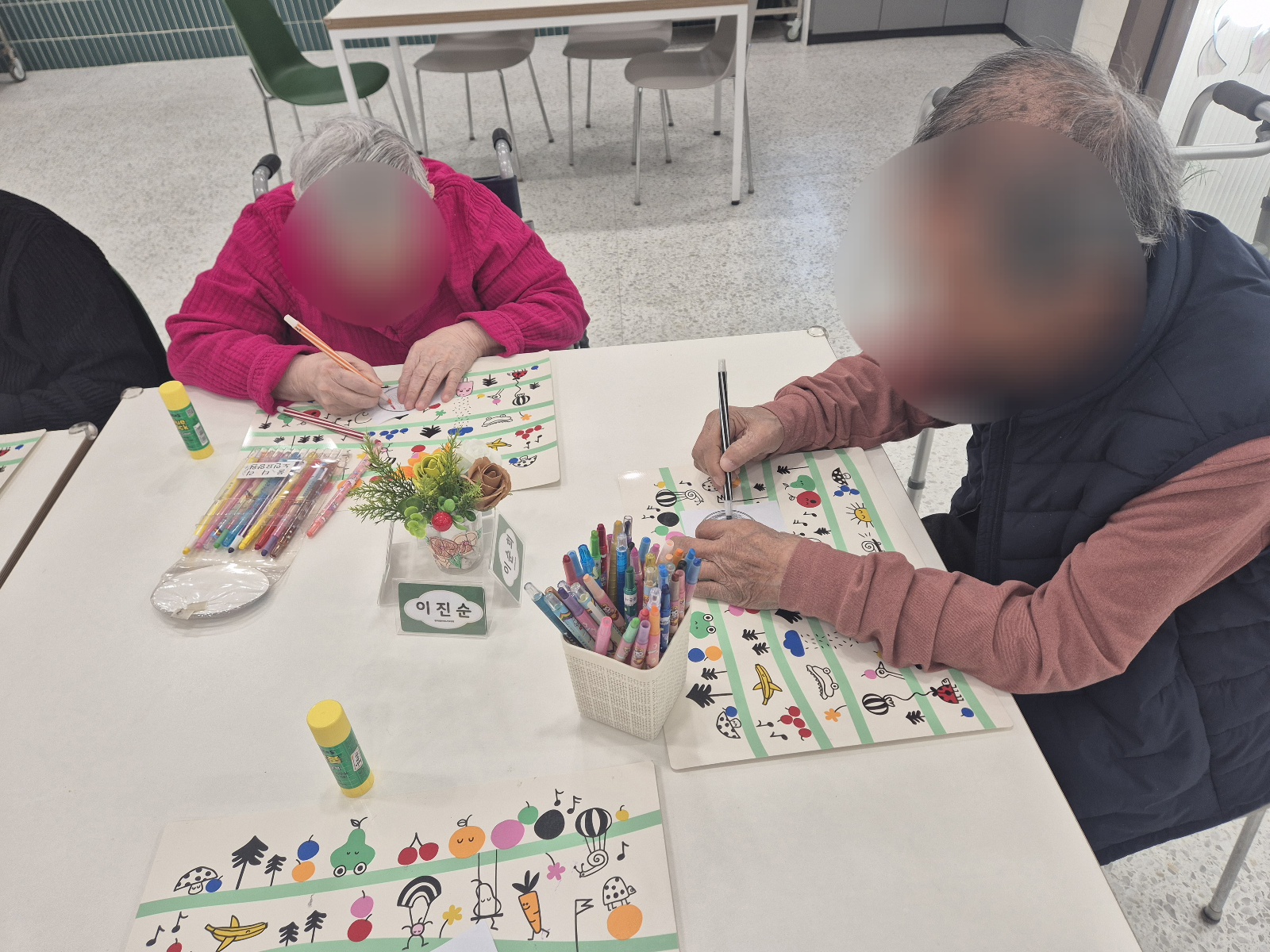 1794442064_B0IeRwTZ_e03fdb4b7e682abcb05367bc7843937a524ba7cc.jpg 이미지크게보기