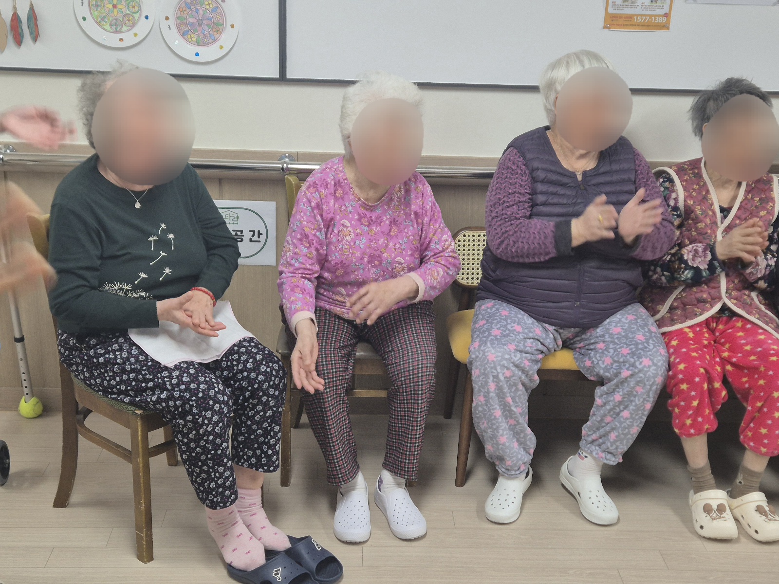 1794442064_B2mNAkTG_880bd83ae094174459e0e2b775cf6d0f6605fad9.jpg 이미지크게보기