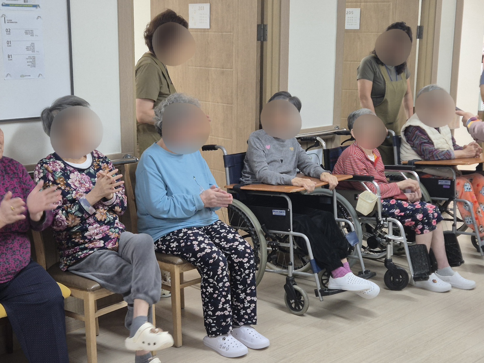 1794442064_JxkPvIfA_89b928da150e51d132e1f4a466295322c57ee91a.jpg 이미지크게보기