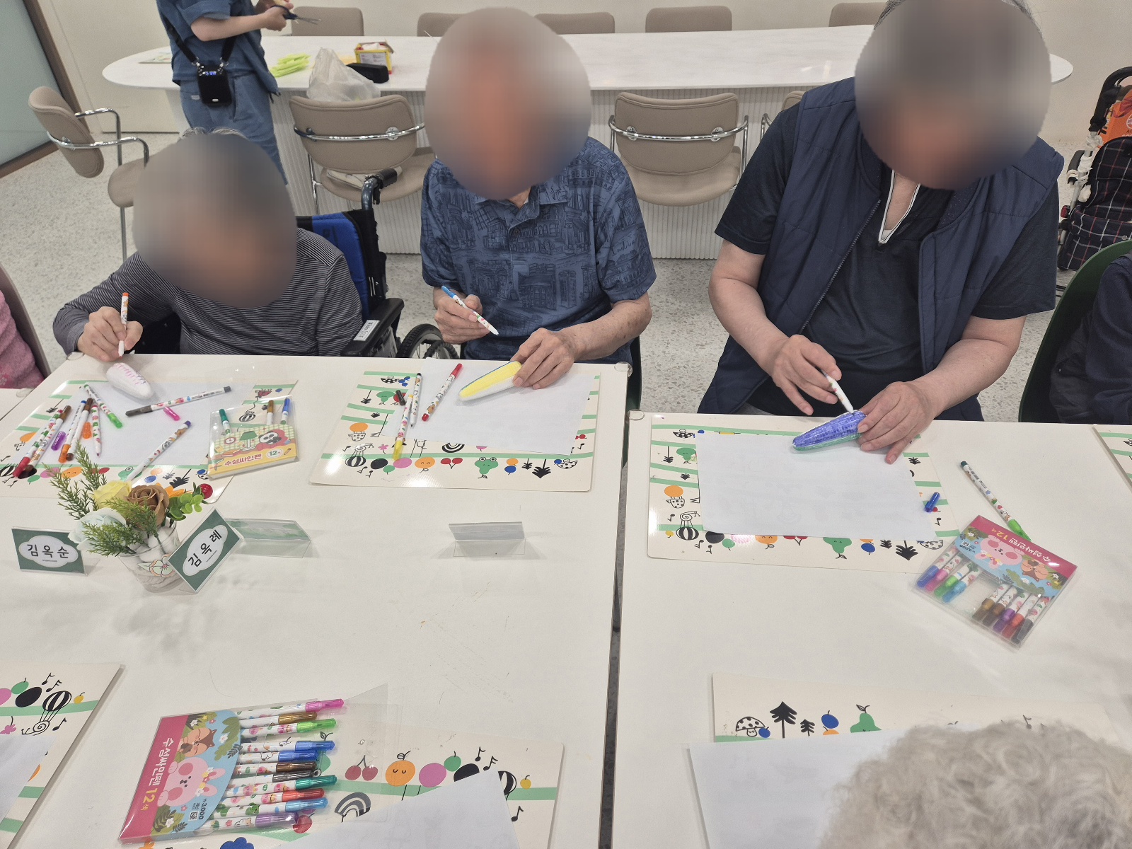 1794442064_MZ6UTeF3_c890d1871f6078a49a119ed5934754cf2a5415d6.jpg 이미지크게보기