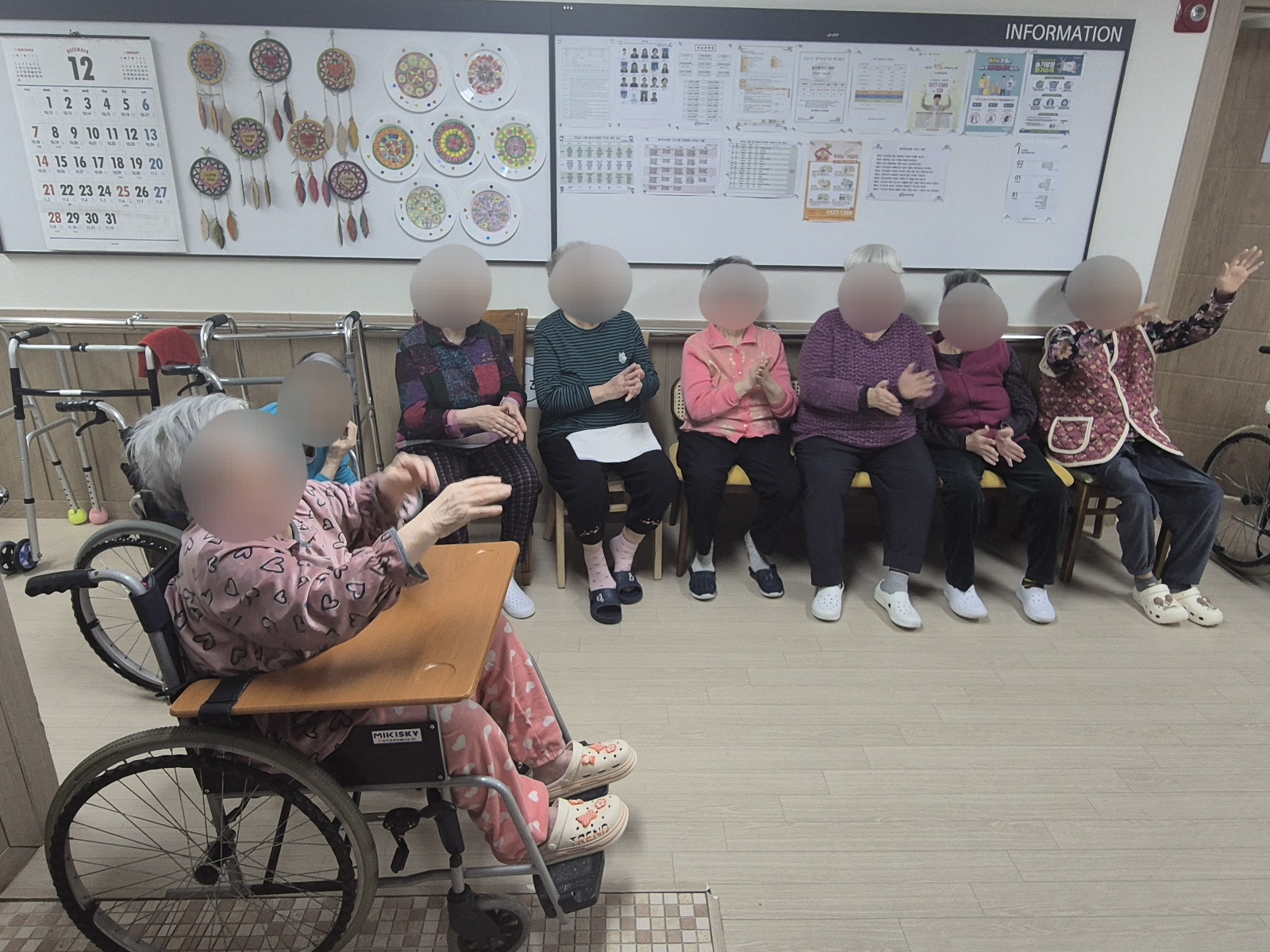 1794442064_MuOKmxBF_6a5b4bb49c4022d89f6925252dcc8d0420de671b.jpg 이미지크게보기