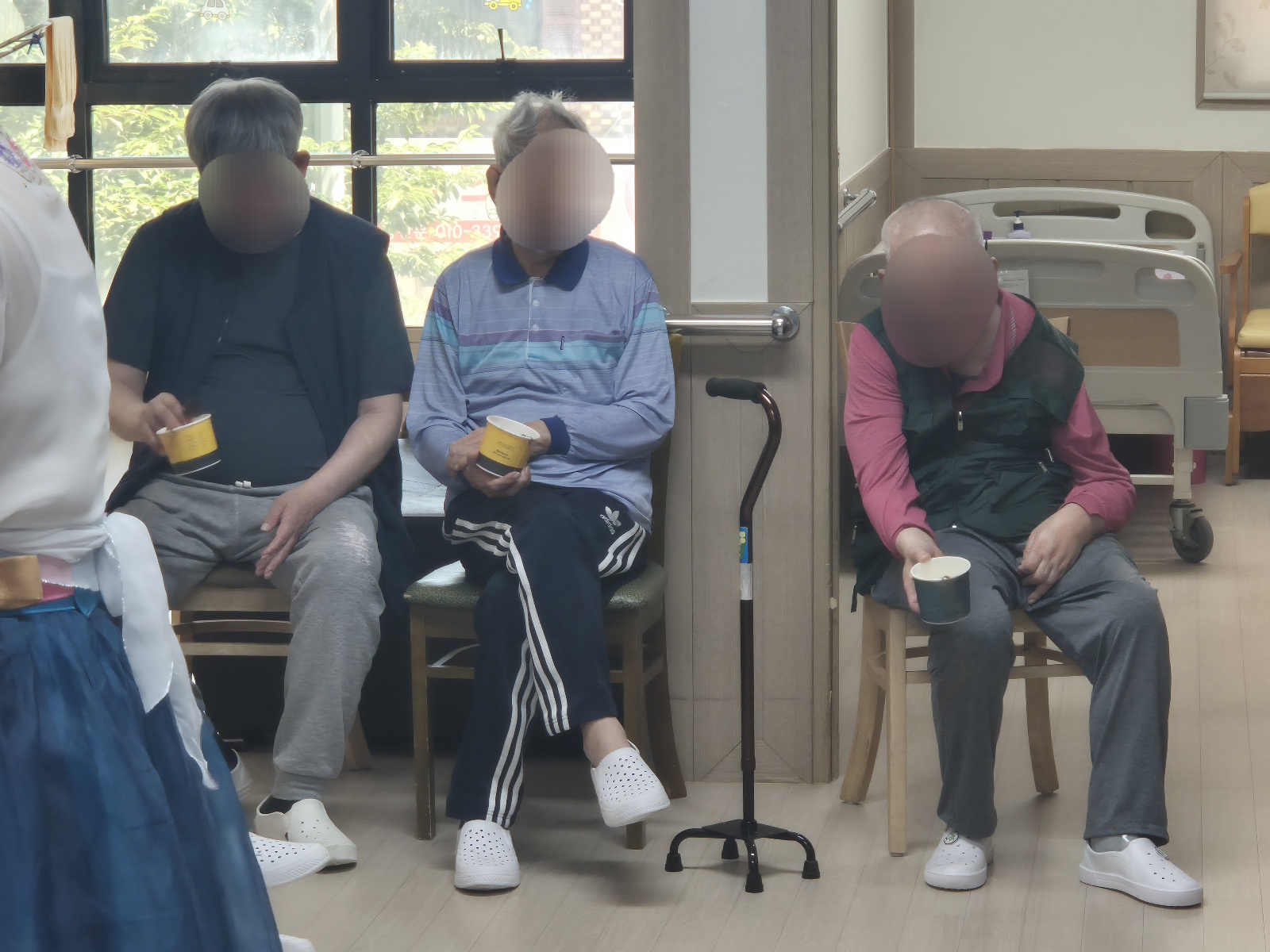 1794442064_N4gDSVTJ_a1503d6f0dfe72d50498ef408a9dff76f3092715.jpg 이미지크게보기