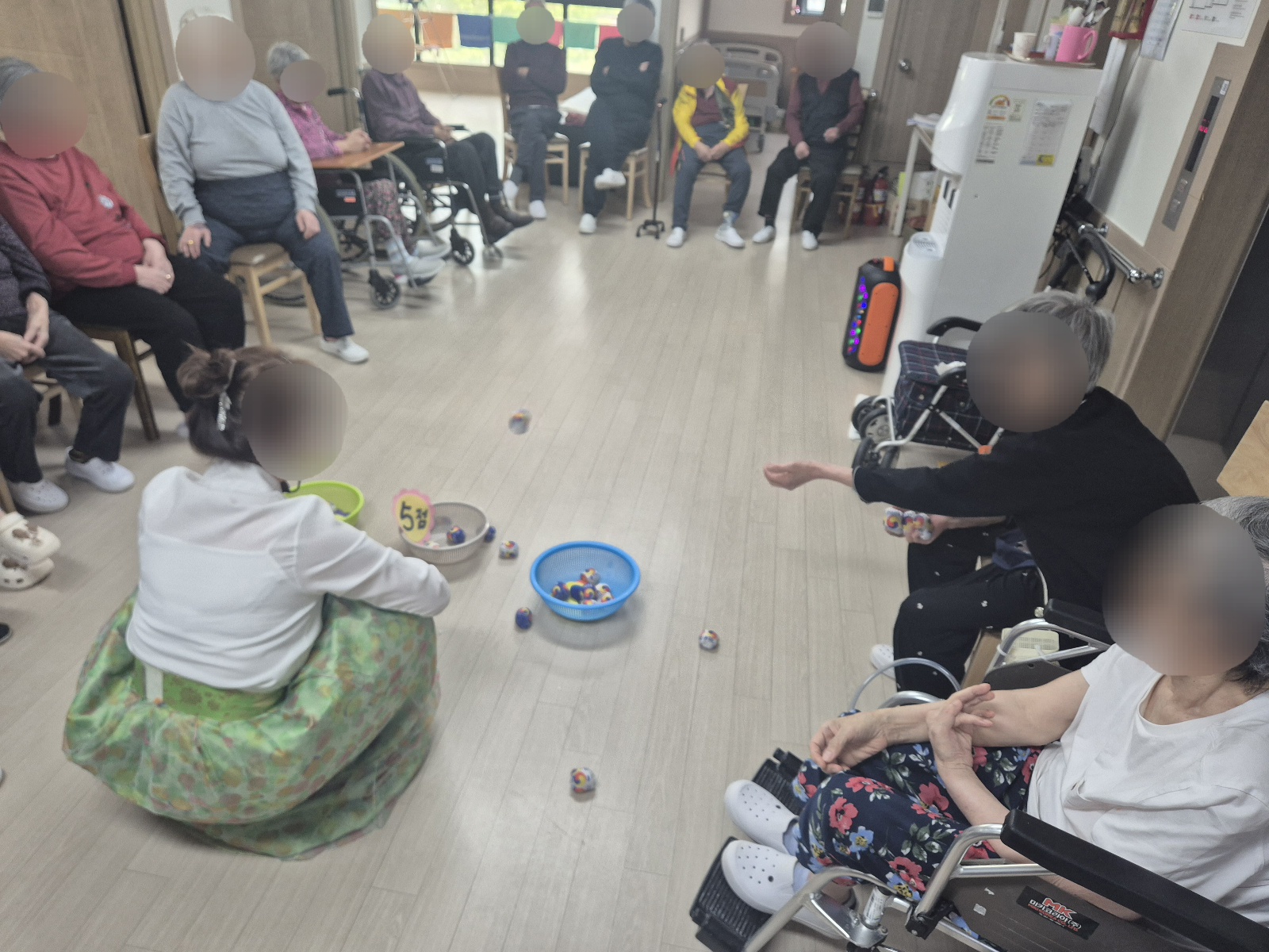 1794442064_NbUqELiK_c944e9f6691f7ae9b911c40b0c538539ff36a8ef.jpg 이미지크게보기