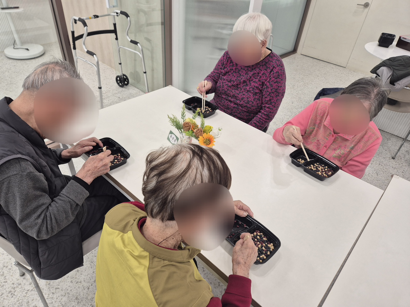 1794442064_Nq2B4WCL_cd3c04731900b7e28dc8034119d5876d8b982741.jpg 이미지크게보기