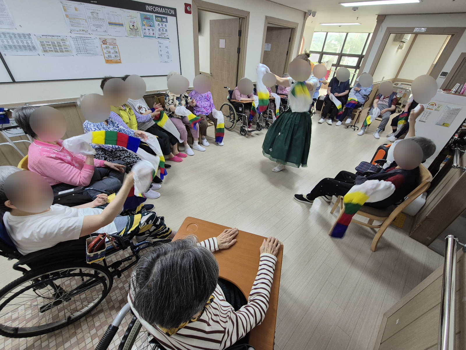 1794442064_P32TELgA_ffb1a548b9e04aa6be0264139e7ec5b1dd7ea83e.jpg 이미지크게보기