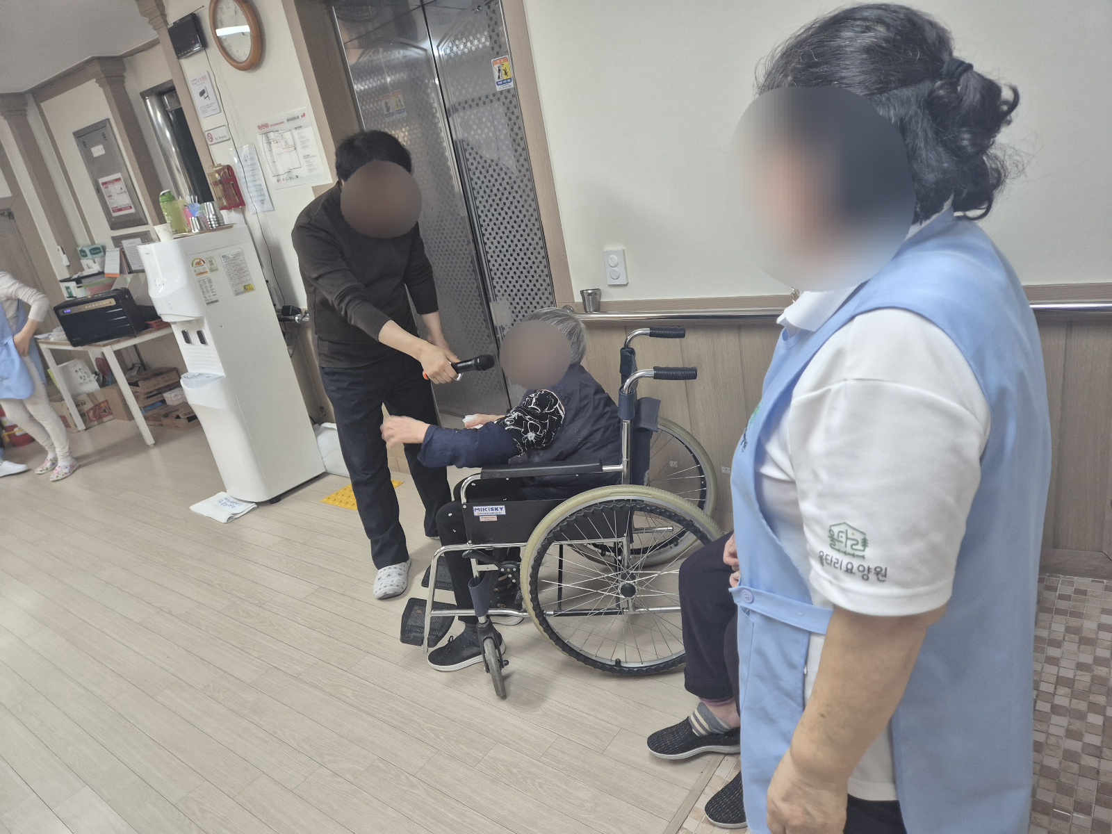 1794442064_PtBjmd4J_6d75351dcf2184f45a28c931b303c78f692e47f7.jpg 이미지크게보기