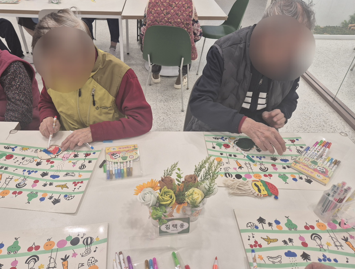 1794442064_QXZpRf8o_12902943049ec3d19eea5cced296751afcdf3c13.jpg 이미지크게보기