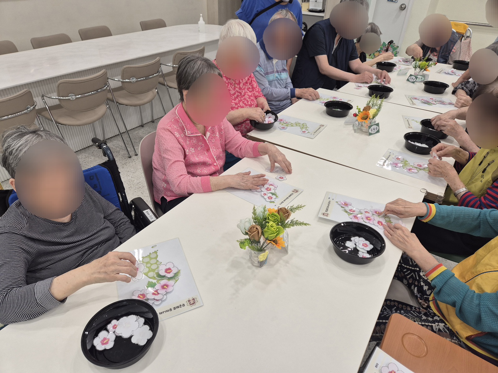 1794442064_U24xR9JN_e14dd4d6ab1667992af9b3d37f669dedd81d2112.jpg 이미지크게보기