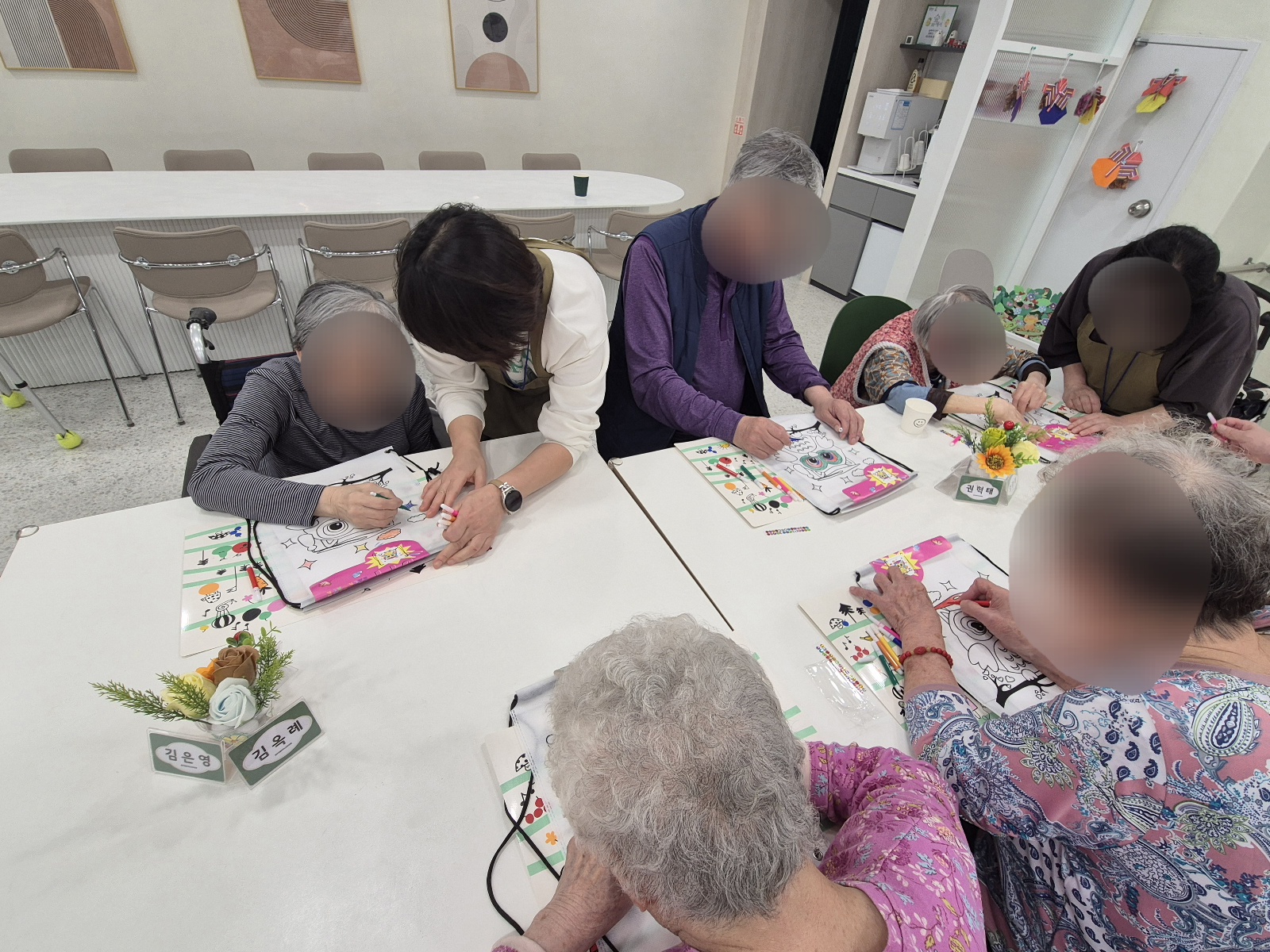 1794442064_WO7wbld1_b1cd06f8f248b46d2922a35c64d3dad69364dd9b.jpg 이미지크게보기