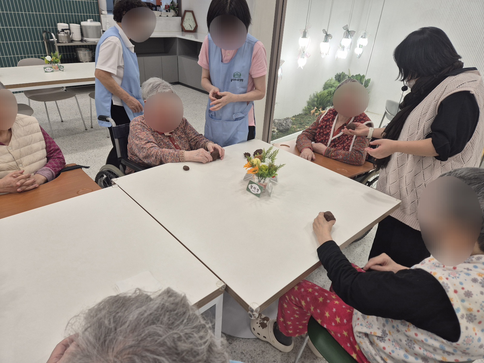 1794442064_ZeAnyc23_5de7a947a5ab69e8a860752db86ef09ee733af6d.jpg 이미지크게보기