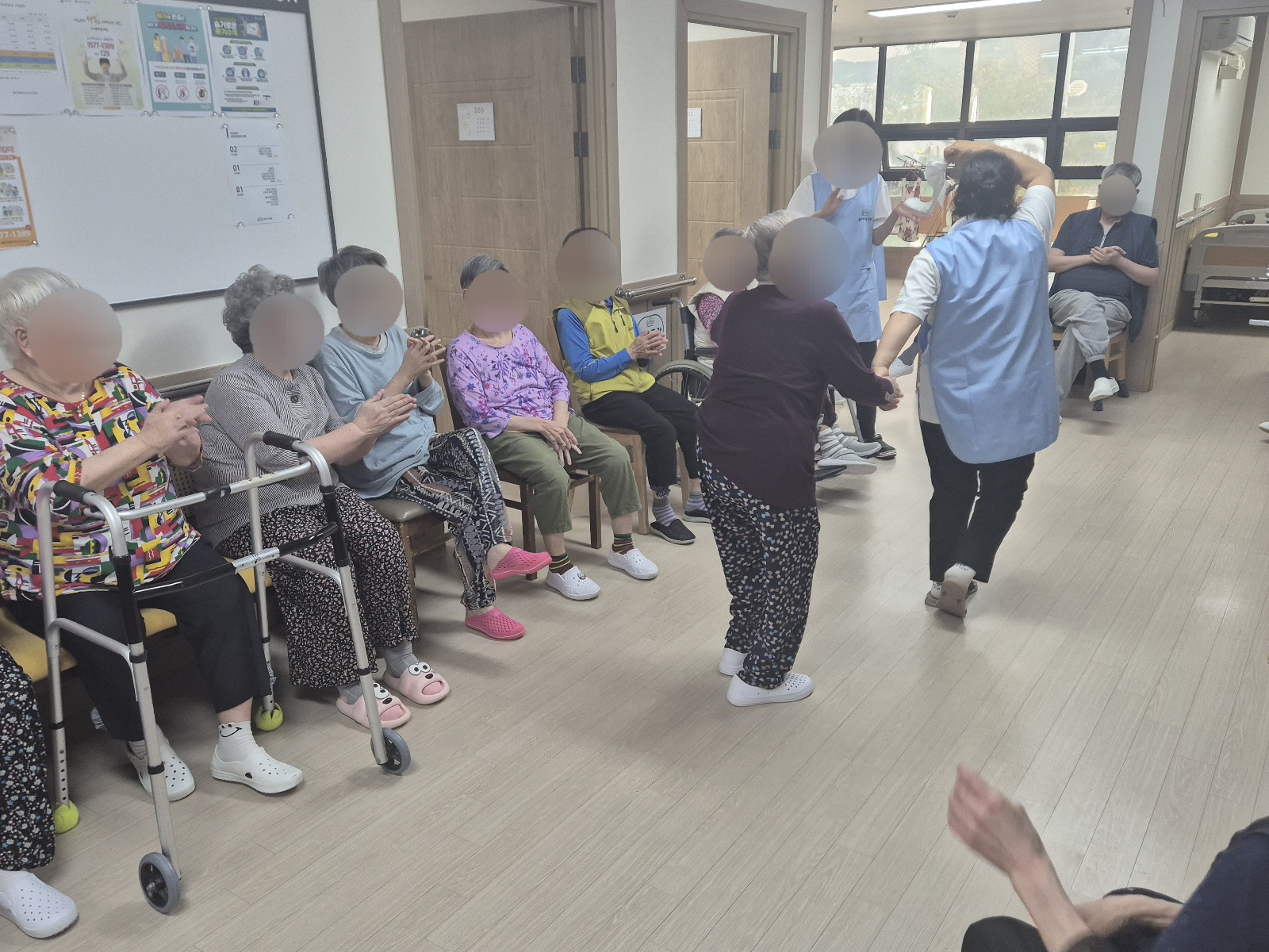 1794442064_akc7tLiv_859f95c001c5a68f491ed0eb5e1708bb18be55a0.jpg 이미지크게보기