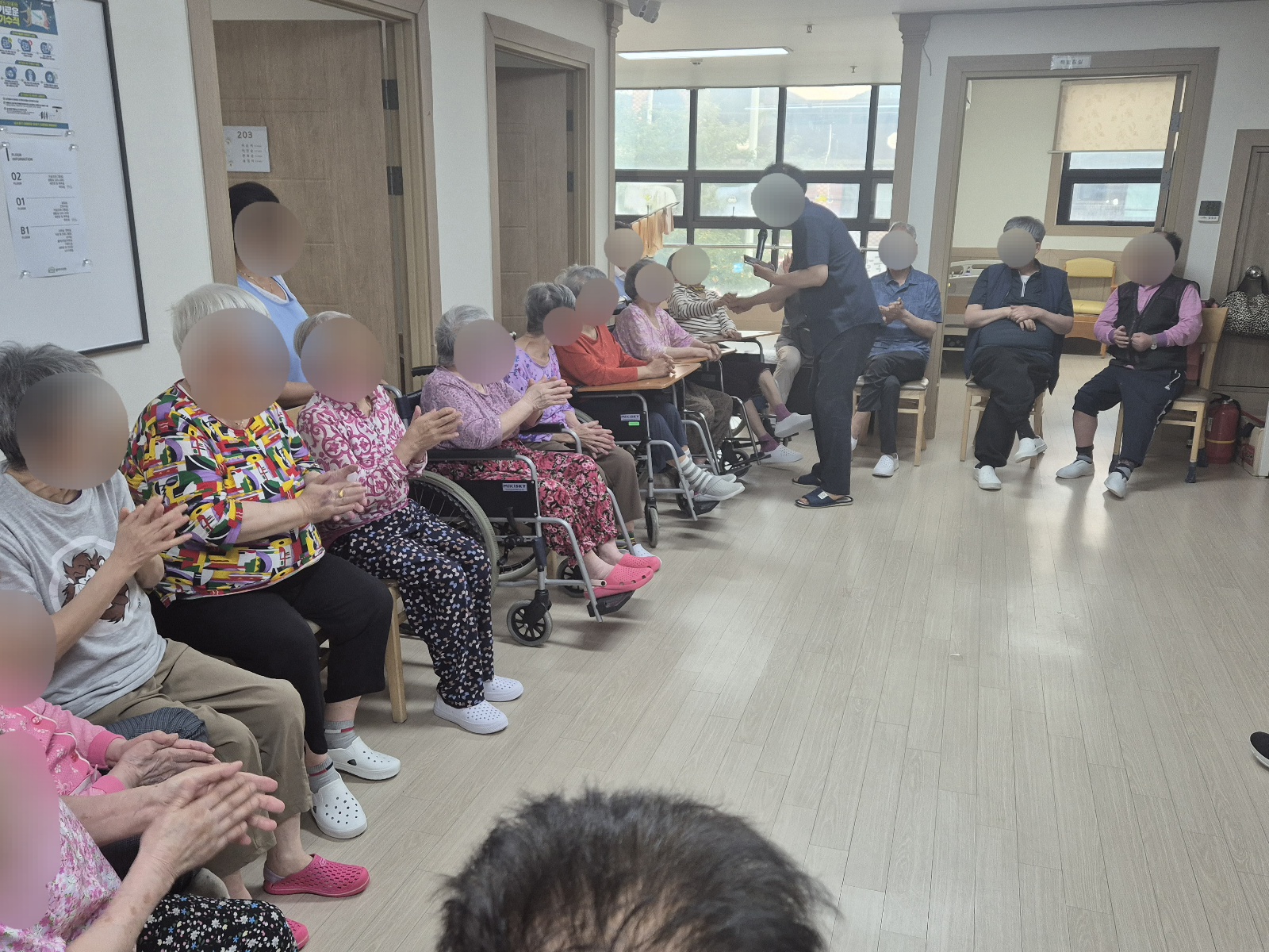 1794442064_b0iBhYFv_d7451ccb04e2467529dce717c830adb387833142.jpg 이미지크게보기