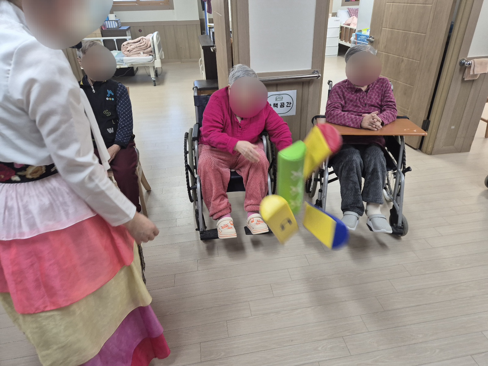 1794442064_bs7o8n9h_e353b2bdc69e65ba910d422080e57af7f06f1dea.jpg 이미지크게보기