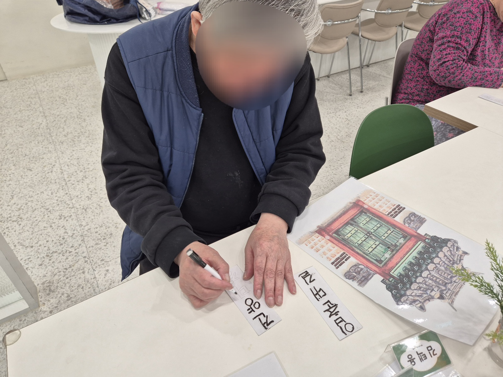 1794442064_cdqA6WP2_d7db9c50667848d16b6544d4c768449e535f6302.jpg 이미지크게보기