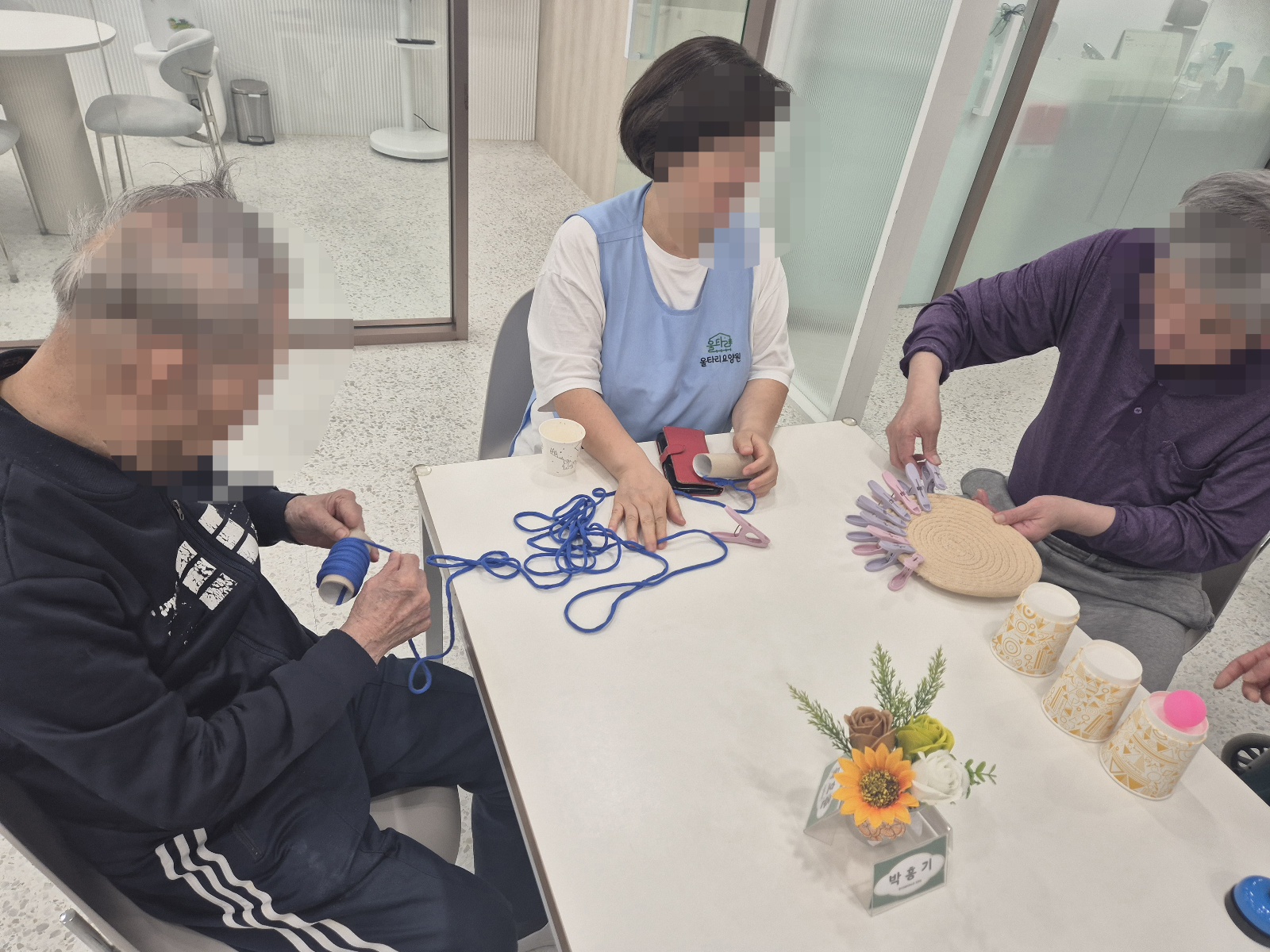 1794442064_eDSgn9o1_a67c4192a19221105f529be9746a6f801b6f48eb.jpg 이미지크게보기
