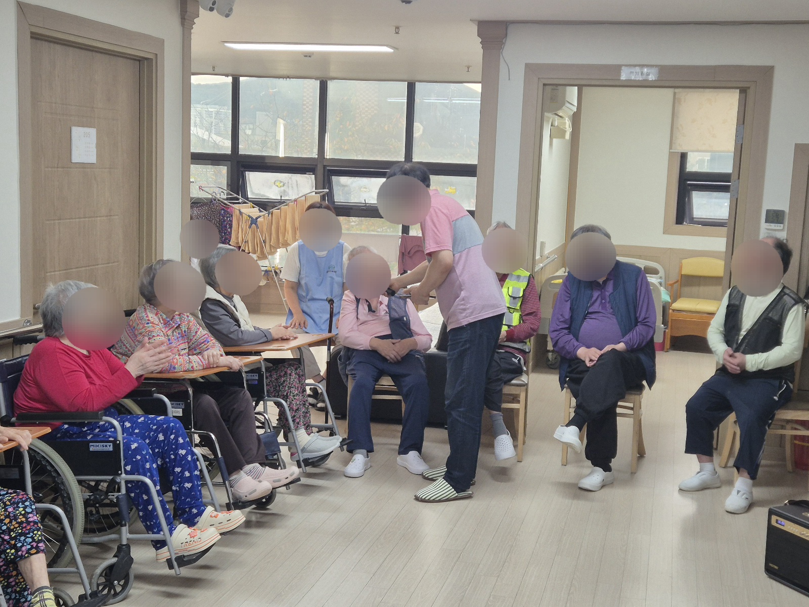 1794442064_eTzonG7d_512dcadbba4e76f88166f5cc94160f7863fde2e6.jpg 이미지크게보기