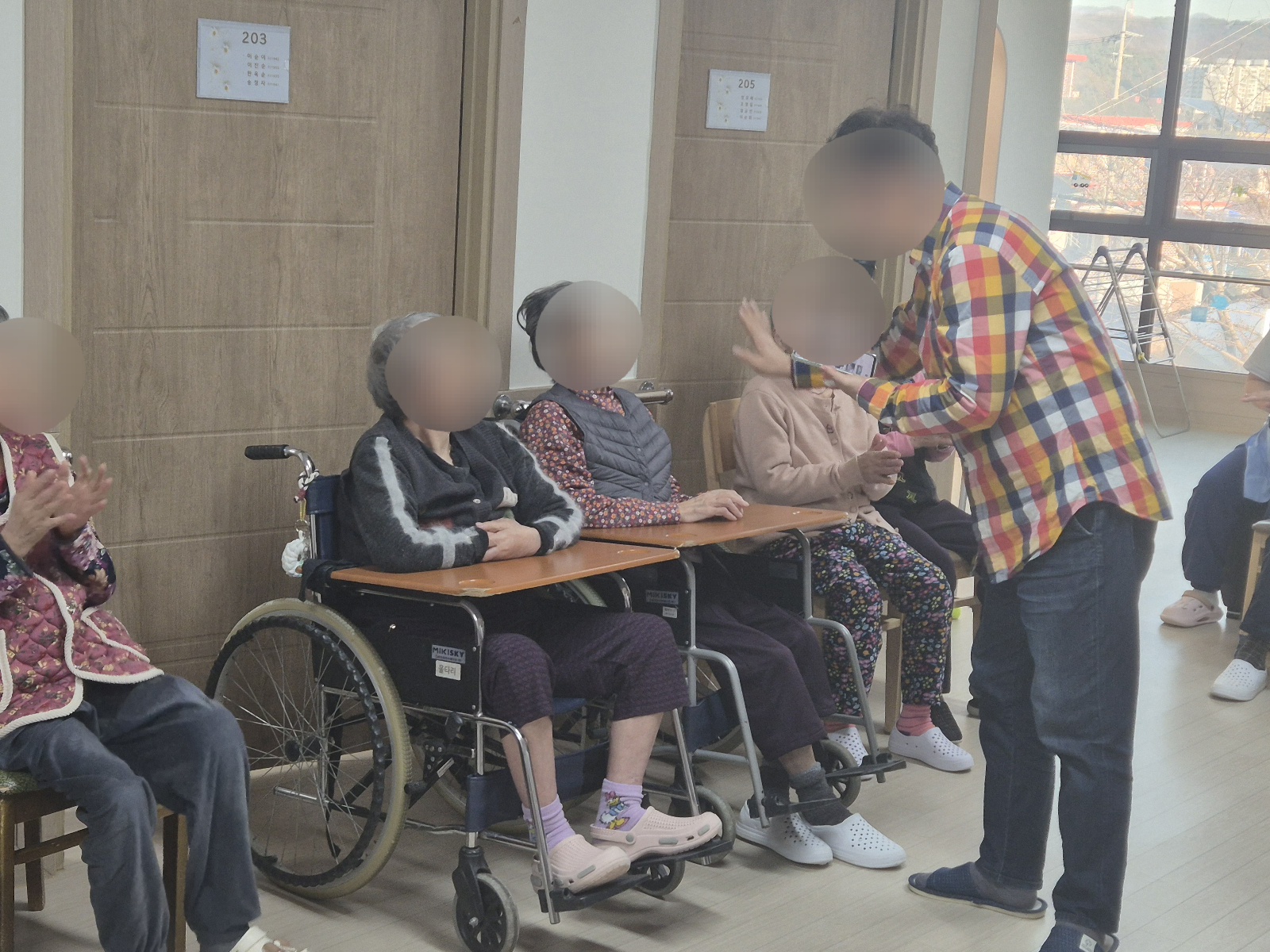 1794442064_euXoMpZg_cb4aa46a508f76ad1fd3d20654189fe162f7d0a4.jpg 이미지크게보기