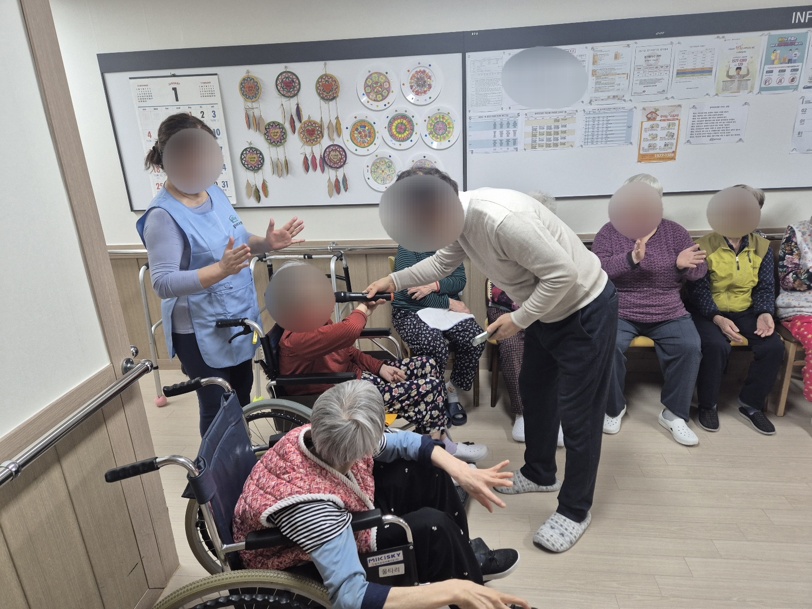 1794442064_gjyAQ1pD_6e744c7f1e0688d341a18636aa05d99896e35a8d.jpg 이미지크게보기