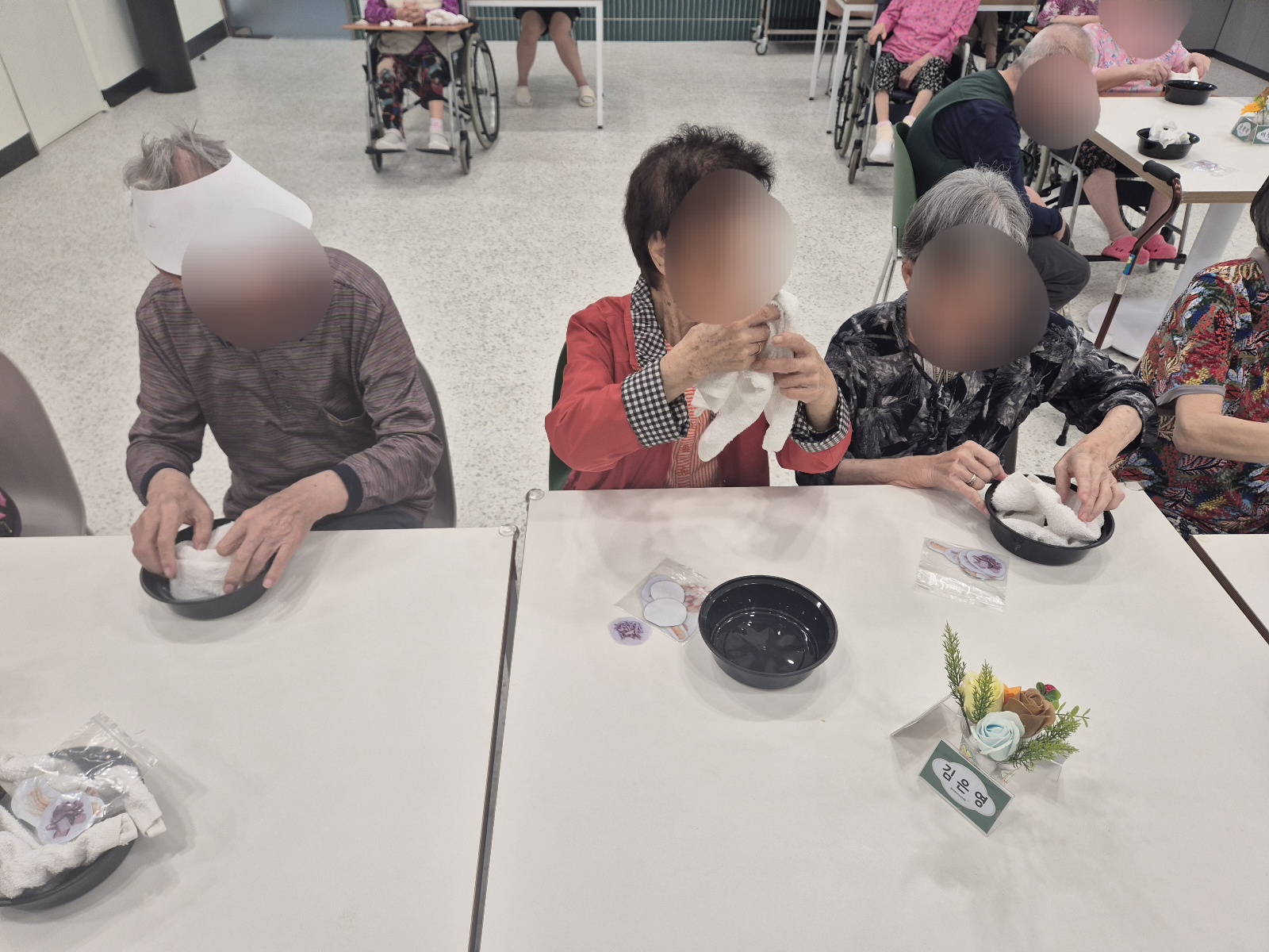 1794442064_iVxAhlZ6_9b6c86f229b8db98c27df8b633591be4a1c6132f.jpg 이미지크게보기