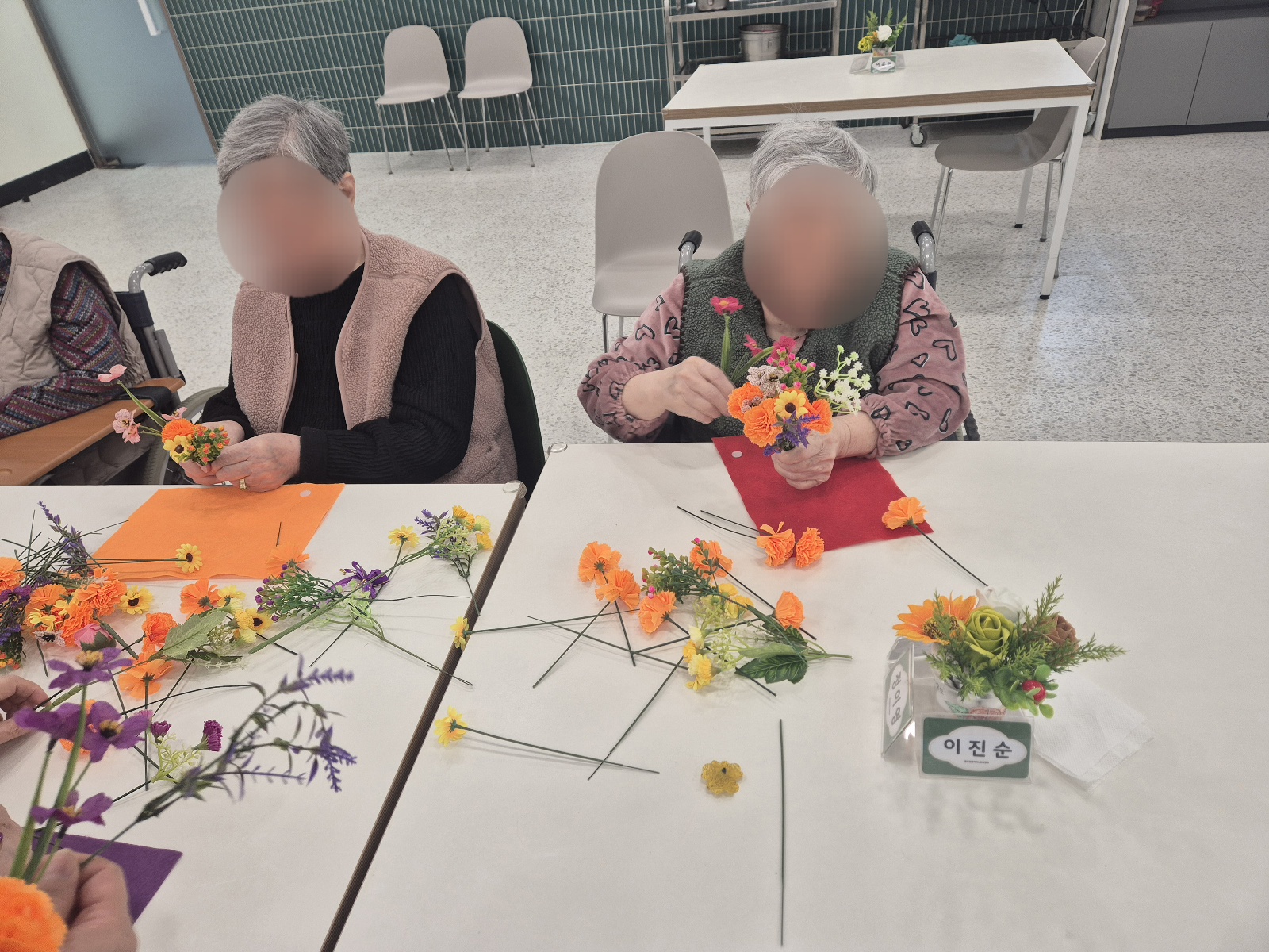 1794442064_kAW3YEM2_438e345829bf6c8e94aa4976c6de0c2eb85261ba.jpg 이미지크게보기