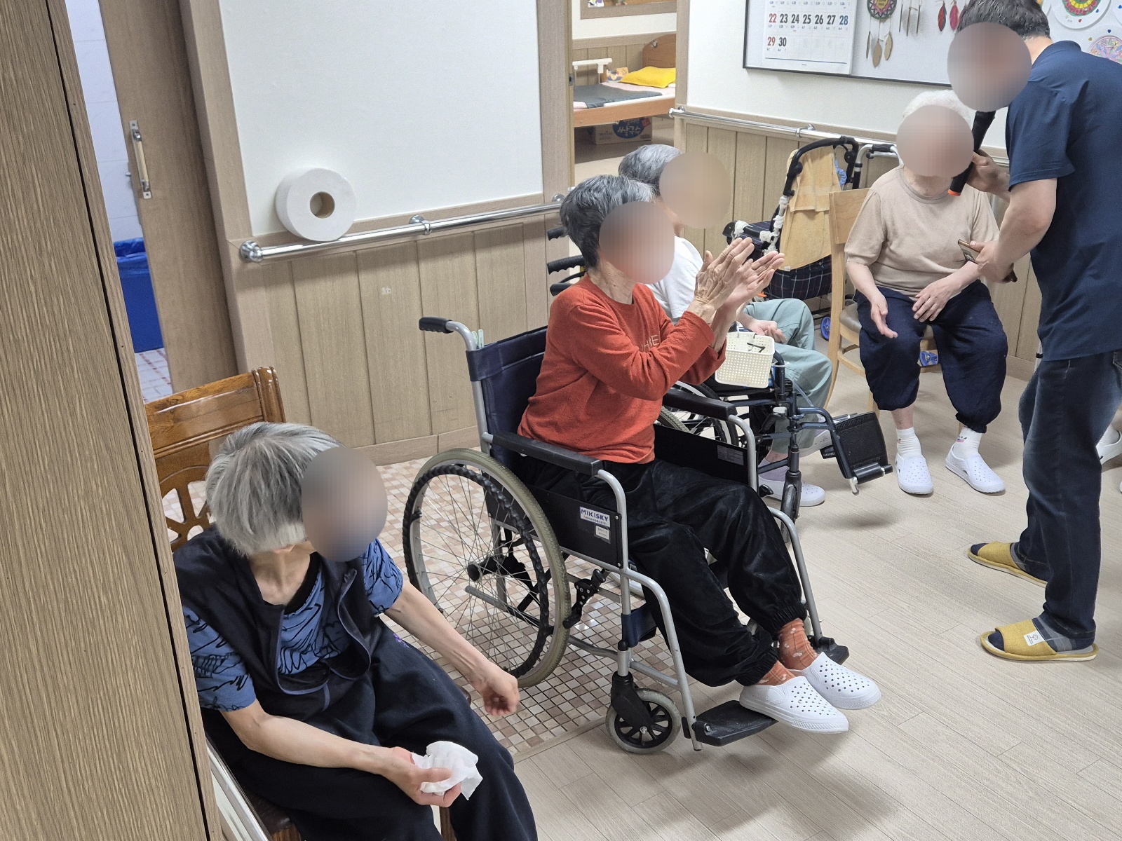 1794442064_lxBR094a_0738c3df6f3af5001d5050d1f6cbb9841b58ac77.jpg 이미지크게보기