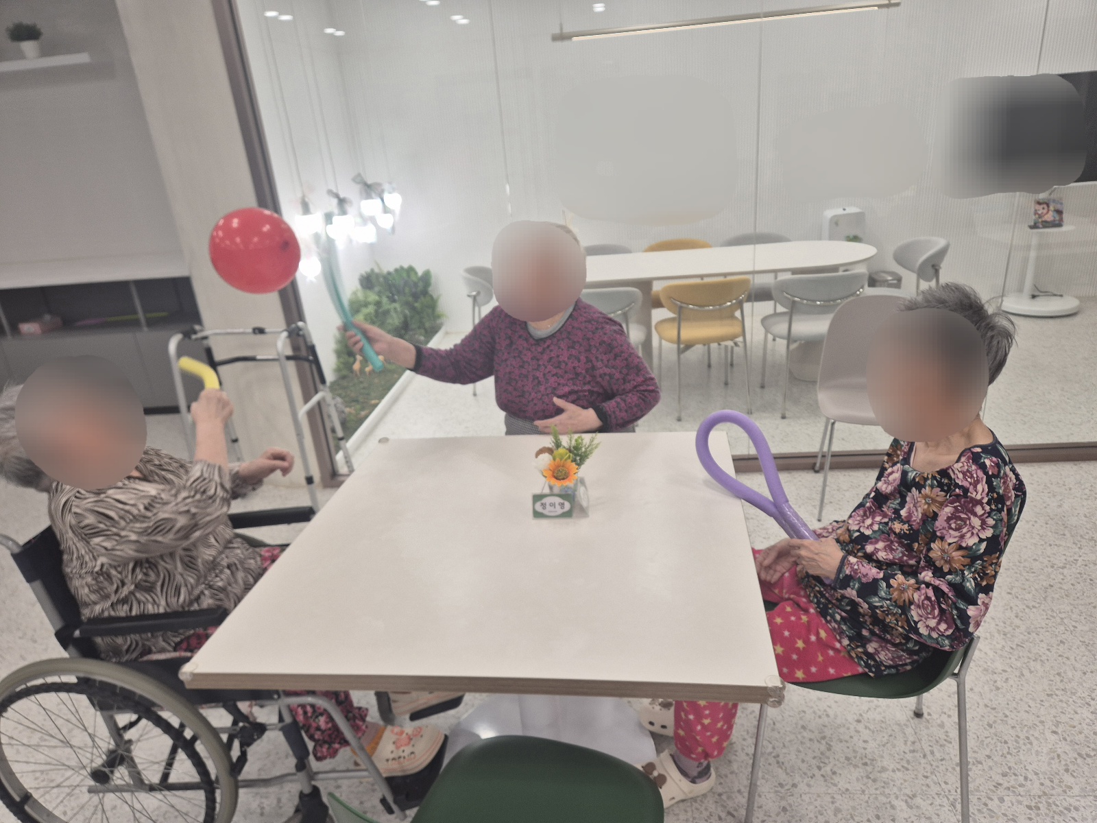 1794442064_qh3NnTfF_f32df96141f72a5226d380a2c13d7bba64642ee9.jpg 이미지크게보기