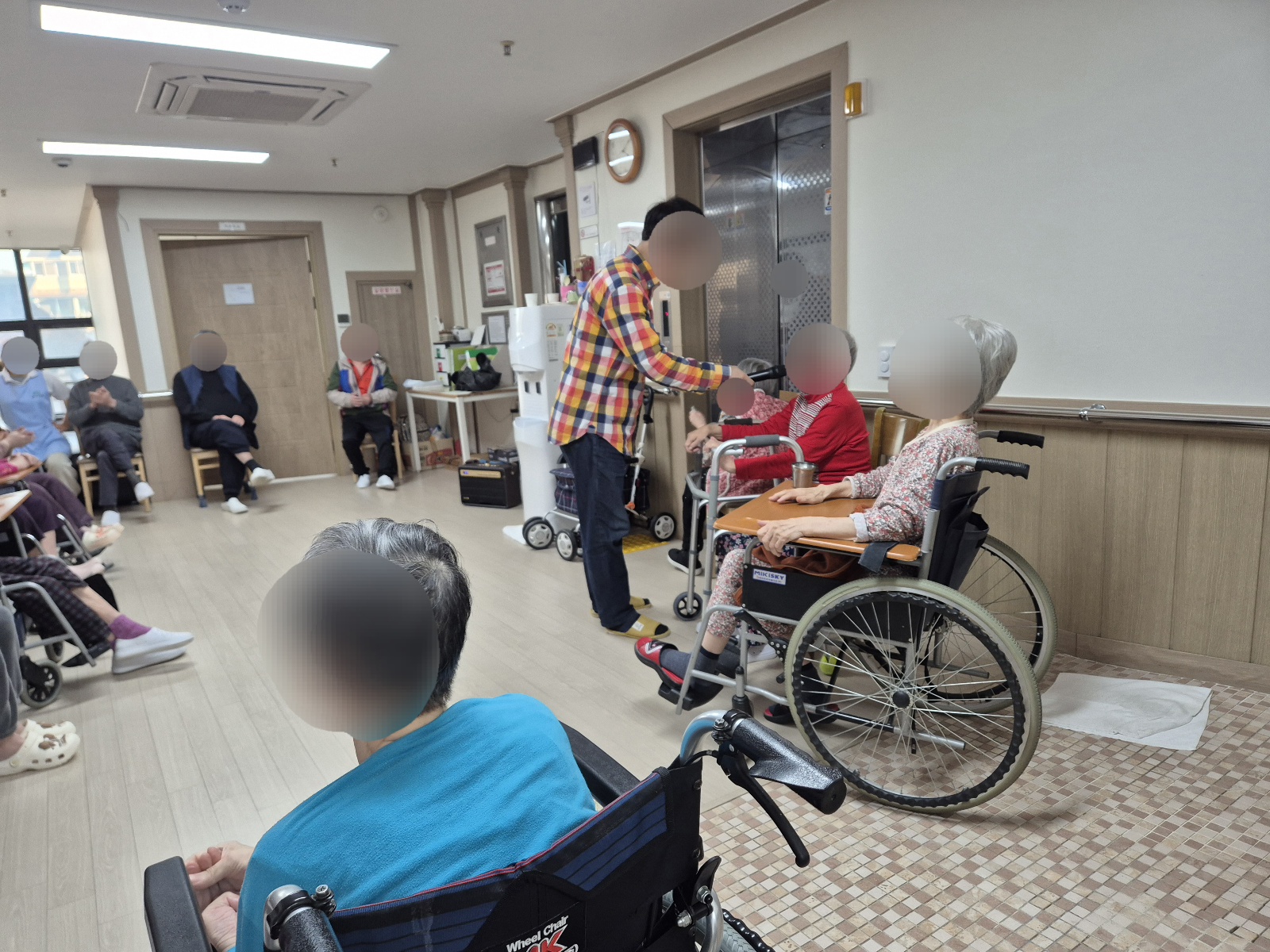 1794442064_sPA7uB64_a5ce4808a00149d6bff99330ce8ec527a8e662c5.jpg 이미지크게보기