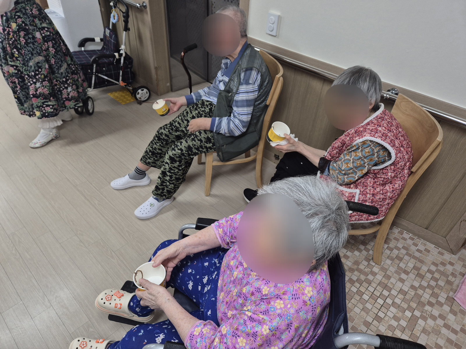1794442064_sUiOCZTg_68511026402f94c4832175d65fea57e2083aa078.jpg 이미지크게보기
