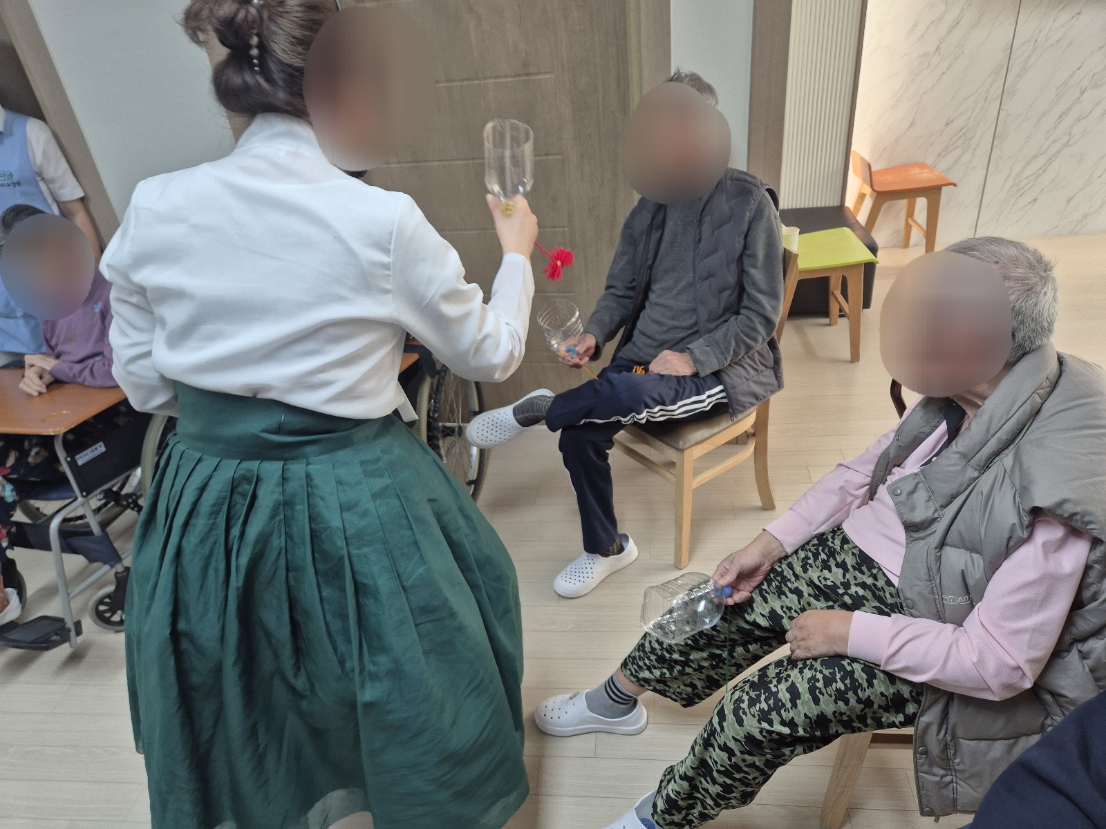 1794442064_tHD2UrVz_9a1ea398690879ef357bda543007995989bfb61a.jpg 이미지크게보기