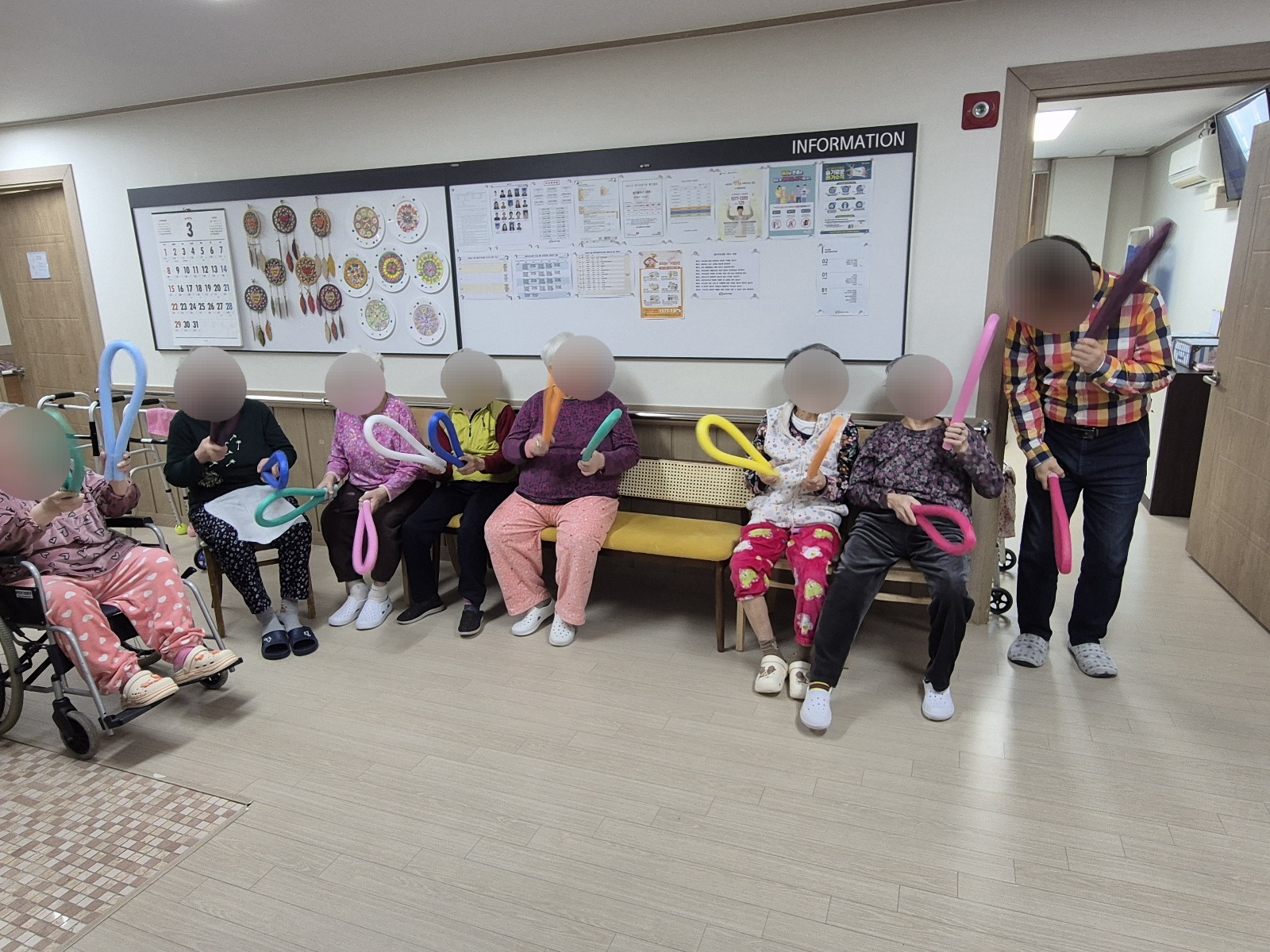 1794442064_tKDmNyOf_087384b50f441929afd7cf9a4018ea048ae15a2d.jpg 이미지크게보기