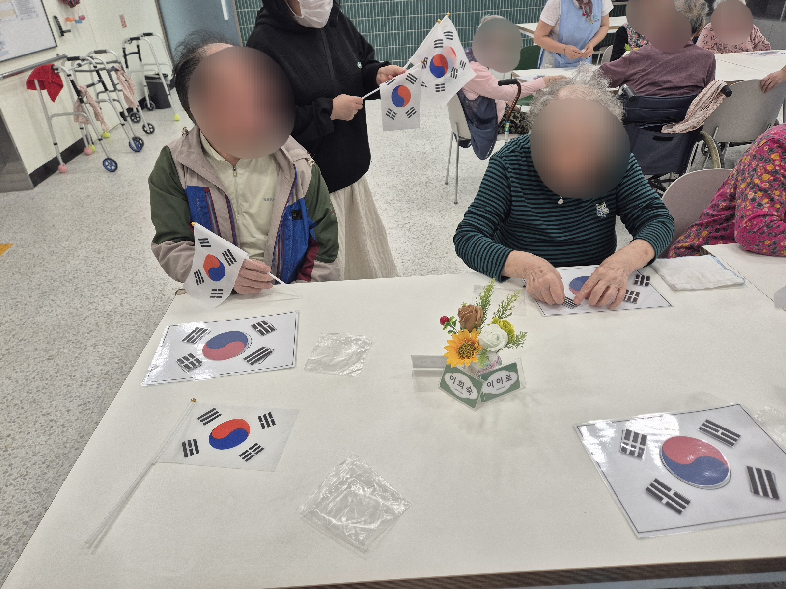 1794442064_tVcPL0fr_00583af4f07892b0f83ecdaf9e18505e98669254.jpg 이미지크게보기