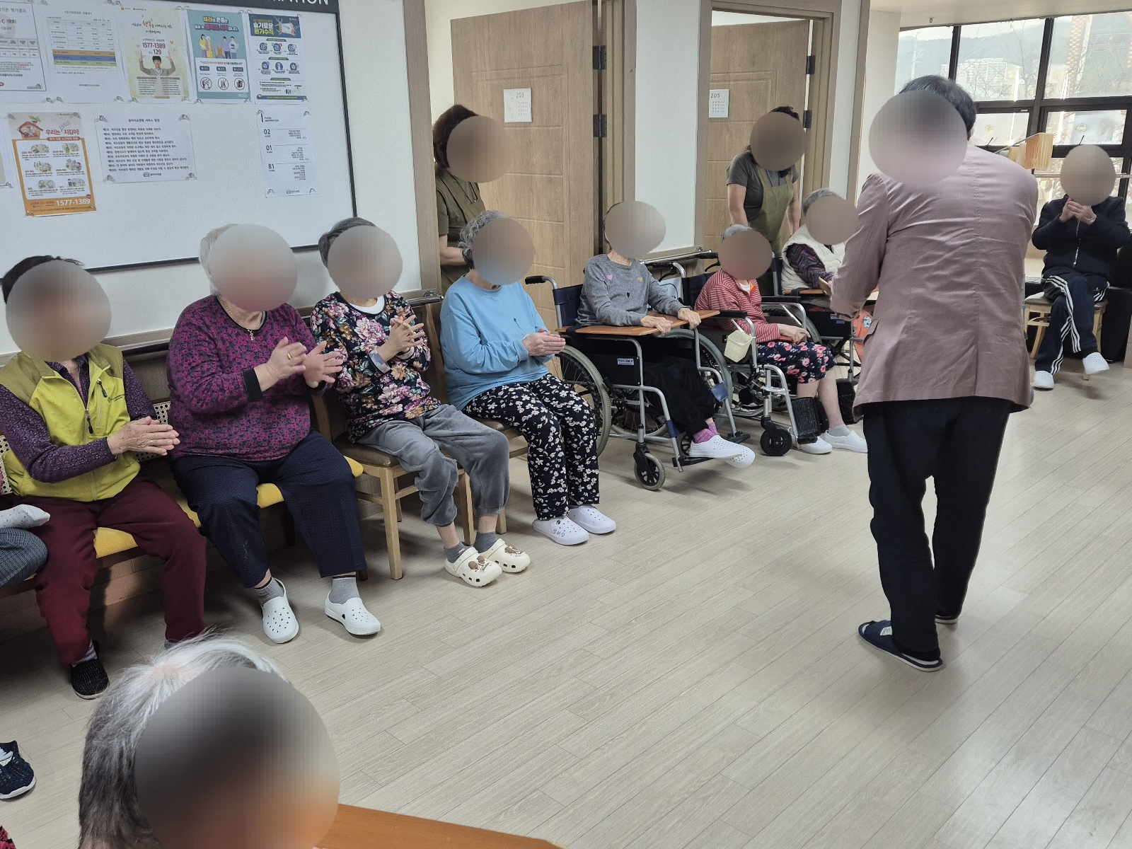 1794442064_vCRgVsTk_849e6ff7f3f439a4ceaebeda49b96620b7f52c18.jpg 이미지크게보기