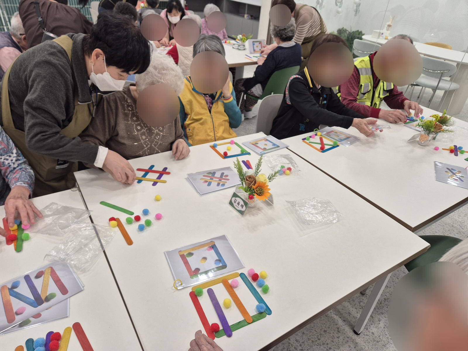 1794442064_vWri4G3m_3e9064d1d9cb1322295de907104971d779aba633.jpg 이미지크게보기