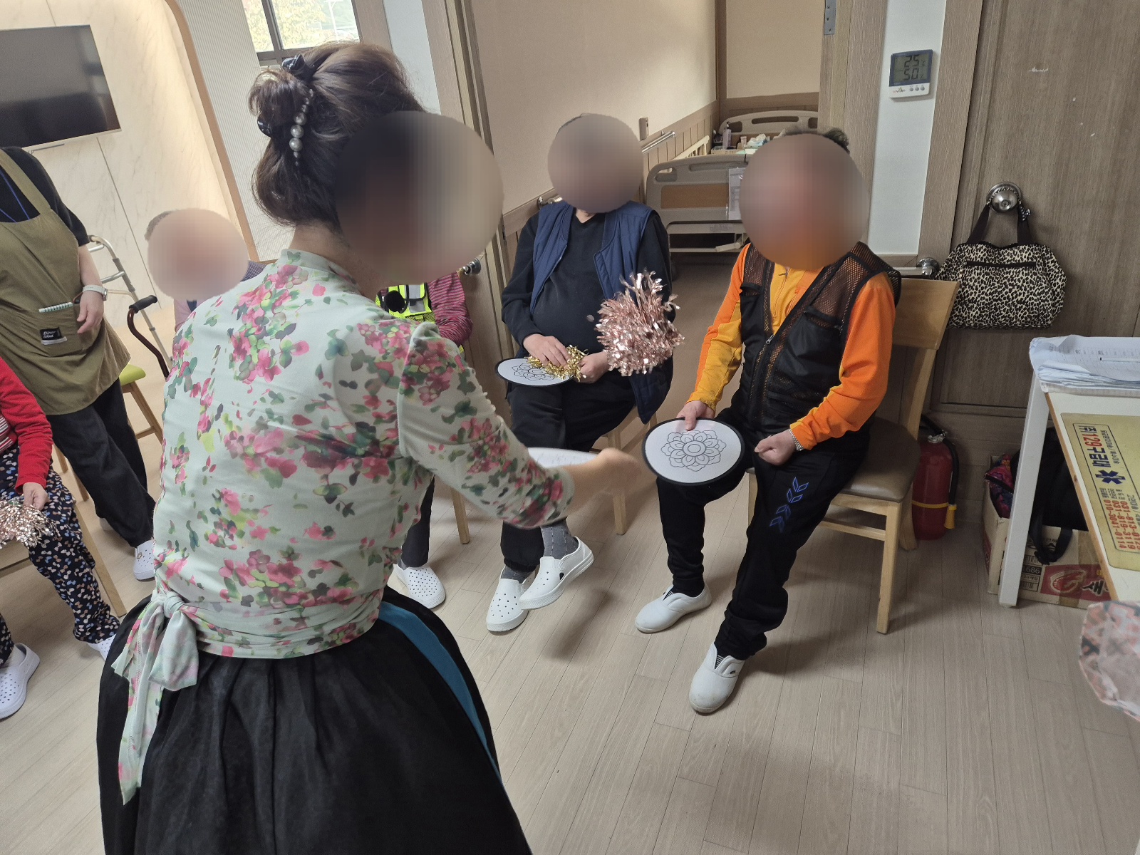 1794442064_vkr1dT3z_42040fd86d7215ca98eaf3339eadf66bd6e976c4.jpg 이미지크게보기