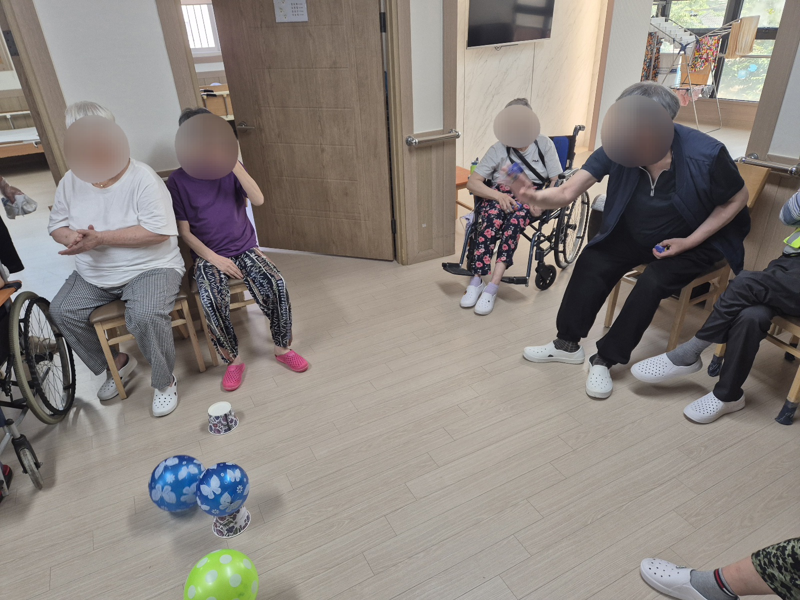 1794442064_xSHBf2mL_13f2e847e89e8616410ac7c530a5354114df62cd.jpg 이미지크게보기